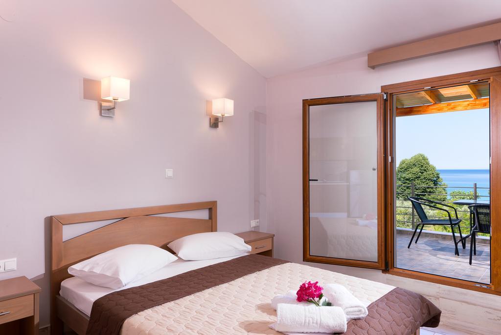 Kapsogeorgis Rooms 基尼拉 外观 照片